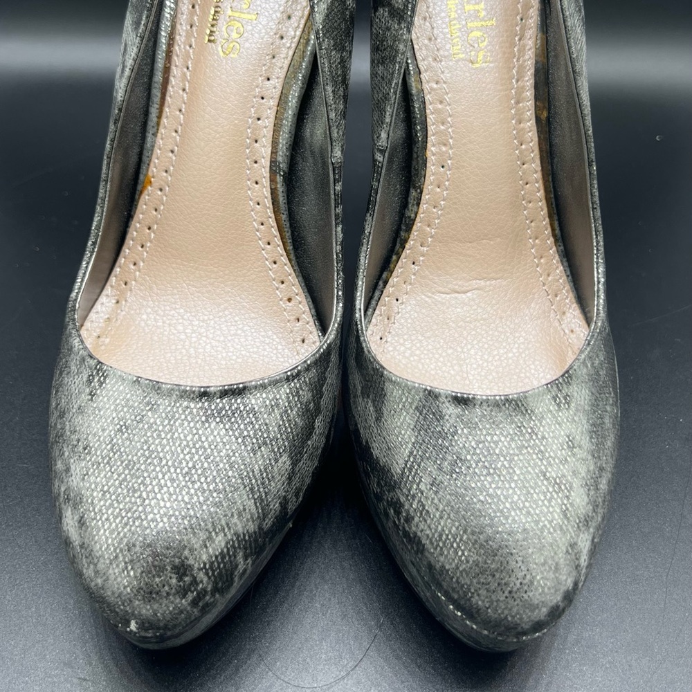6.5 snake skin print heels Charles David